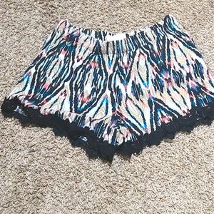 Geometric shorts